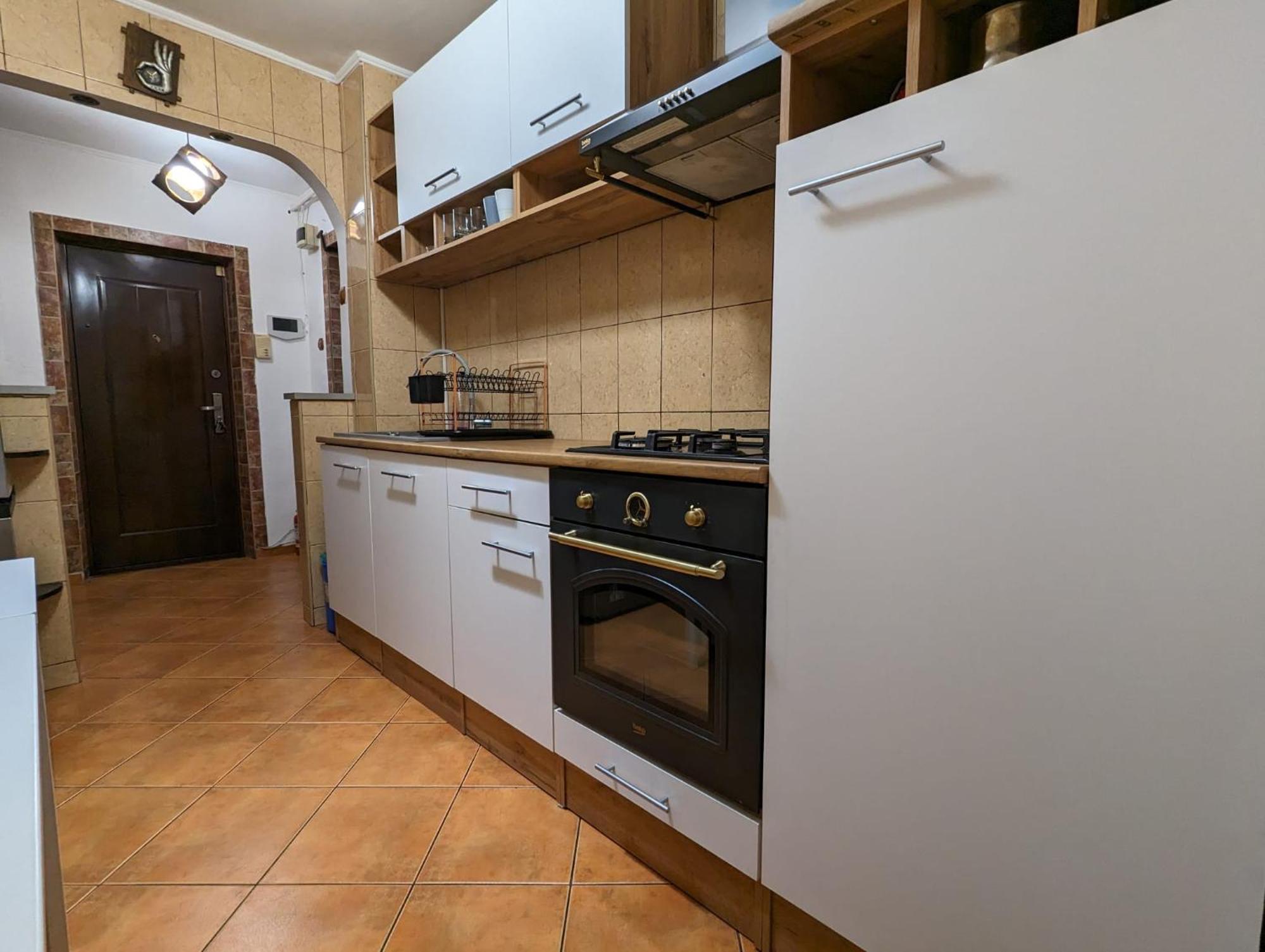 Modern Oasis With A Cozy Fireplace Your Stylish Apartment Minutes From Downtown Bucharest Exterior photo